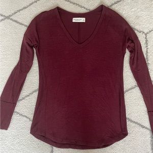 Abercrombie & Fitch Soft A&F Long Sleeve Maroon V-Neck